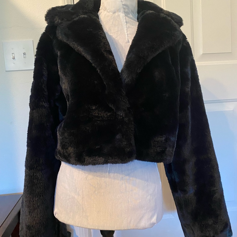 Forever 21 Black Teddy Jacket size L